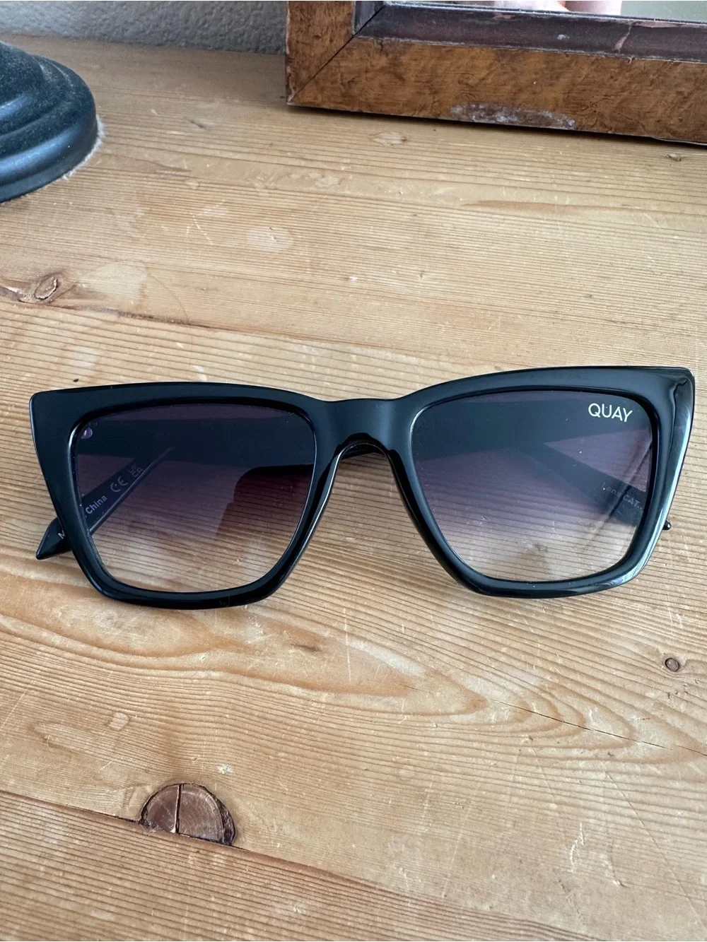Quay Australia Black Cat-Eye Sunglasses with Gradient Lenses